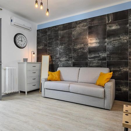 Insubria 8-3Sx - Monolocale Cool Apartment Milan Exterior photo